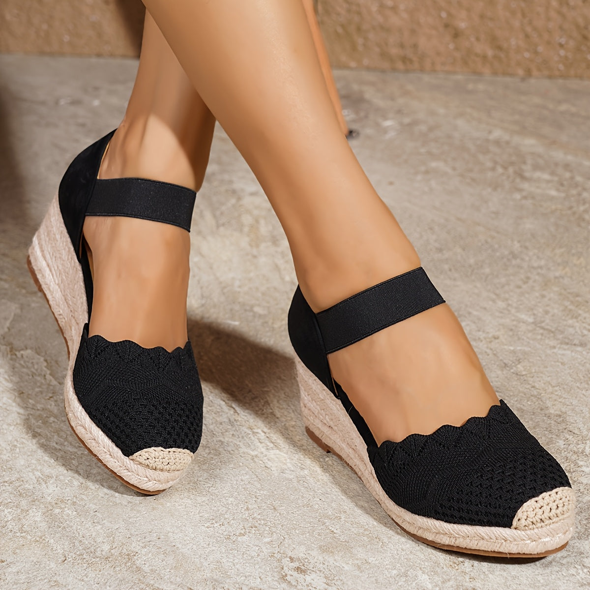AeryStep™ Sandali Slip-On con Zeppa e Punta Chiusa