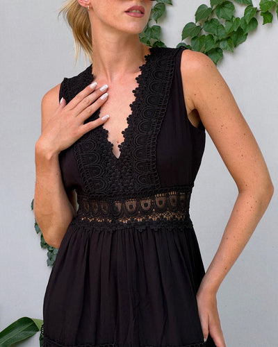Lysandra™ Abito Elegante in Pizzo con Scollo a V
