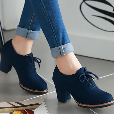 Britannia™ Scarpe Stringate Retro Nere Opache con Tacco Medio