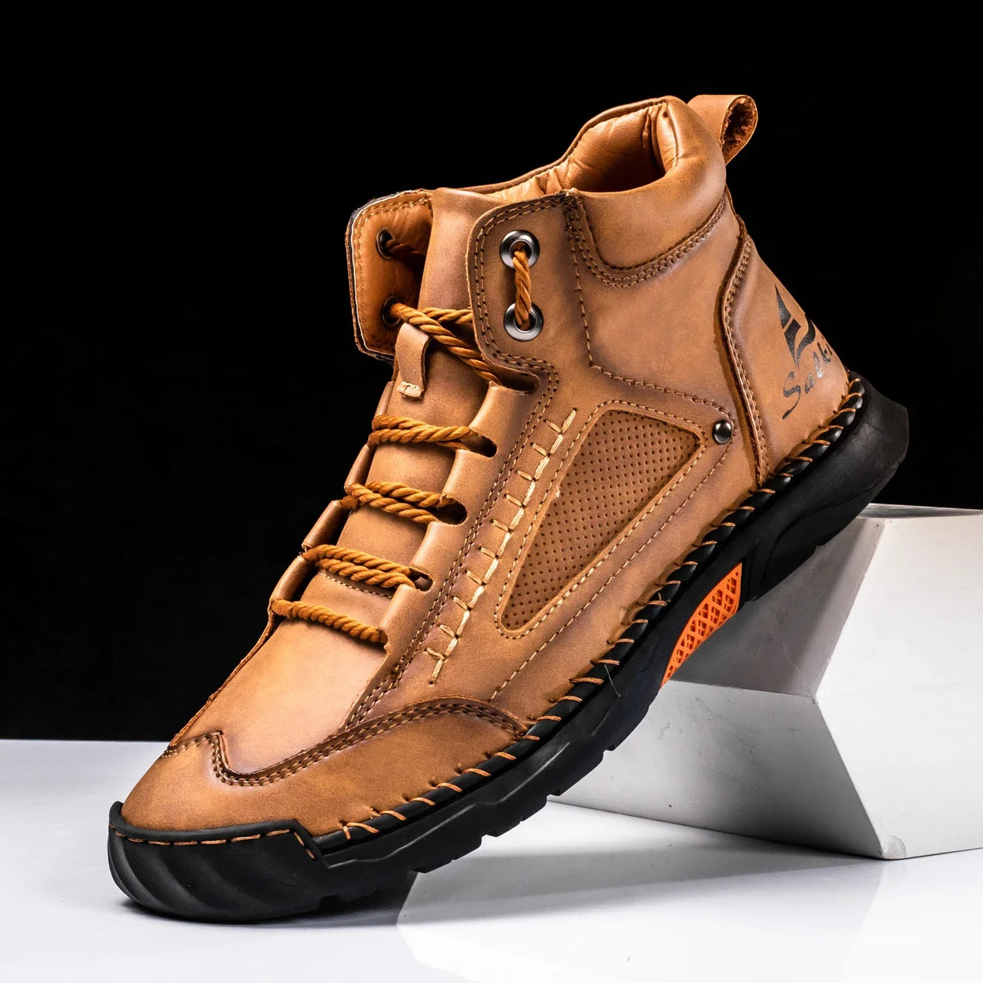 St. Moritz™ High Top in Vera Pelle