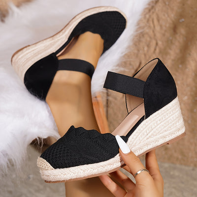 AeryStep™ Sandali Slip-On con Zeppa e Punta Chiusa